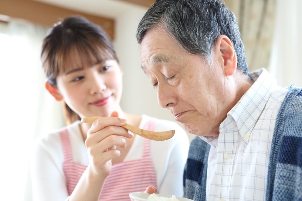 食欲がない高齢者